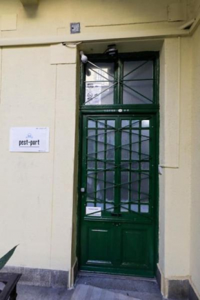 Budapest Pest-port apartment 4 rooms for 16 person